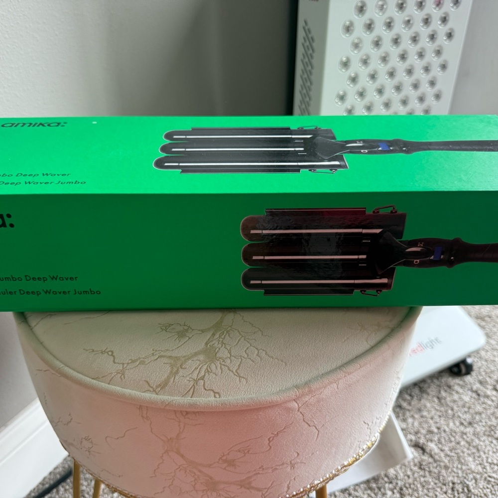 Amika Deep Waver in Green Box